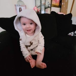 Meet your Posher, Stephanie